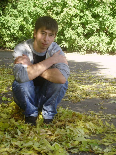 Максим Зотов