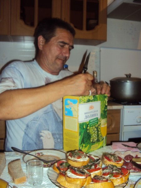 Александр Бобков