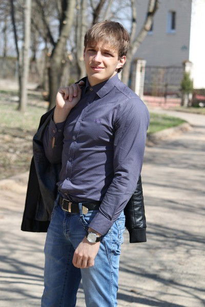 Женя Поведайко