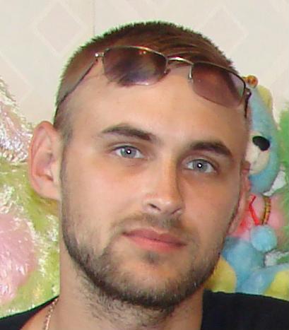 Артём Гуськов