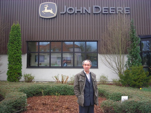 Алик Ахметов