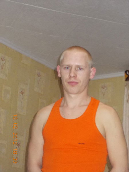 Александр Суханов