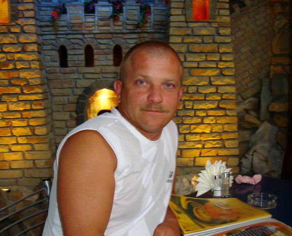 Михаил Аникин