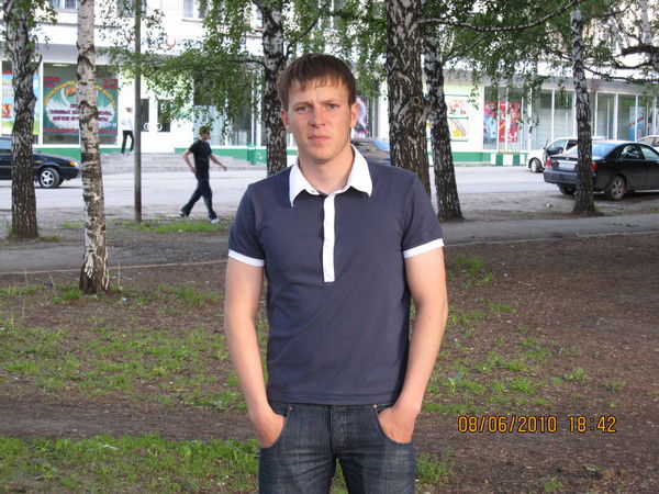 Игорь Мельниченко