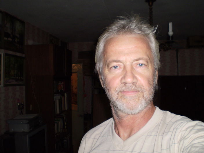 Владимир Новиков