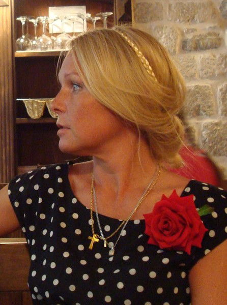 Оля Лужкова