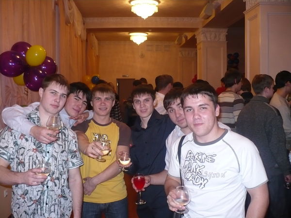 Виталий Левинский