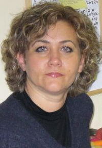 Марина Попова