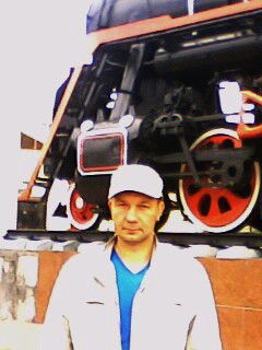 Максим Яценко