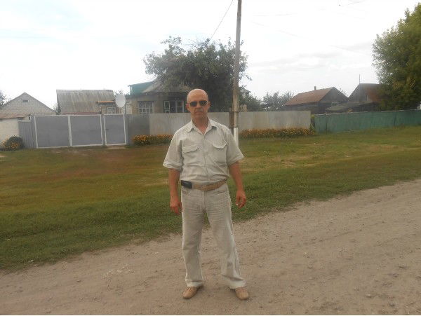 Игорь Наумов