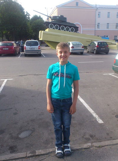 Андрей Листопадов