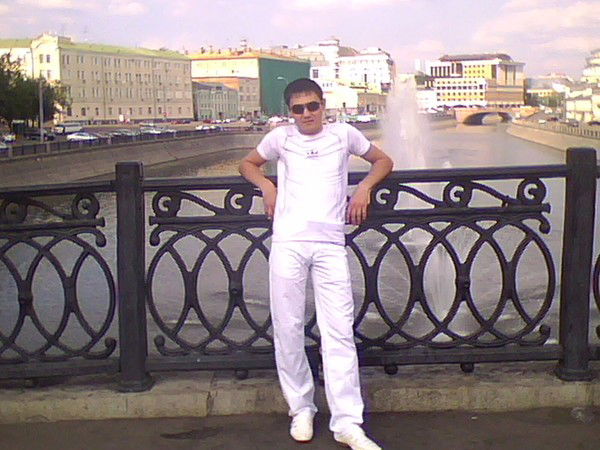 Альберт Садыков