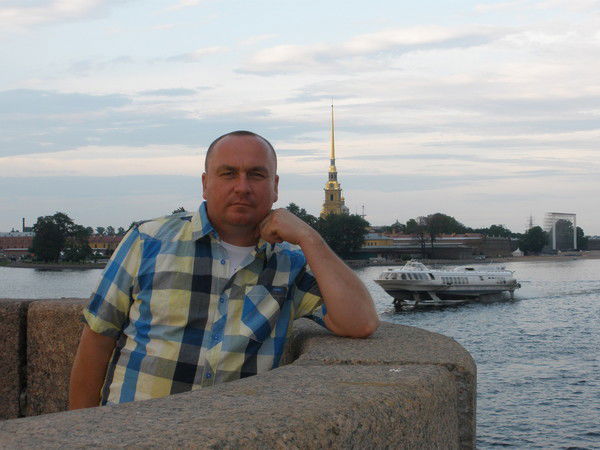 Виктор Евлампиев