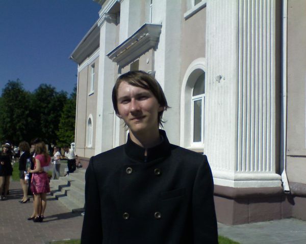 Евгений Юхо