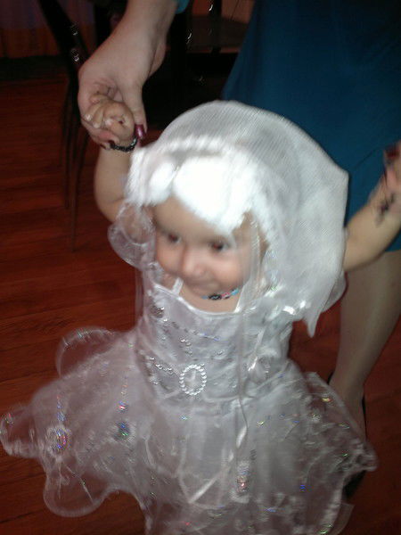 Мехрона Пулатова