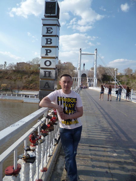 Серлан Бурамбаев