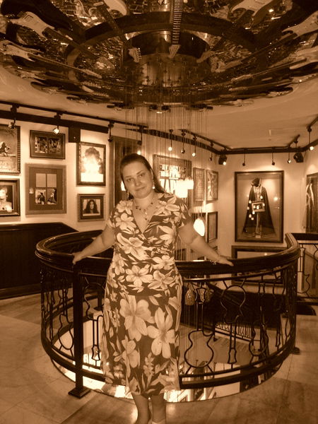 Анна Сахарова