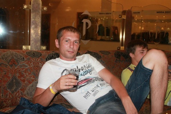 Алексей Хренов