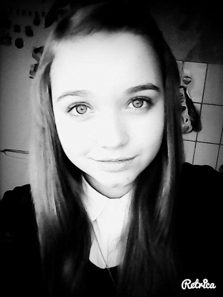 Анна Николаева