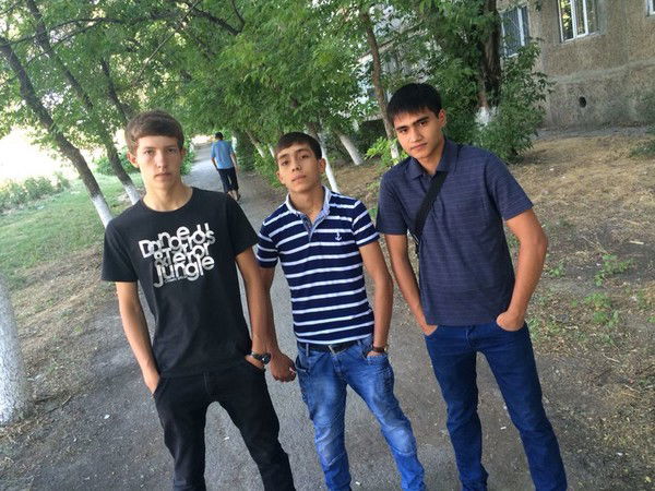 Парень Золотой