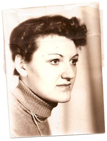 Елена Наркисовна