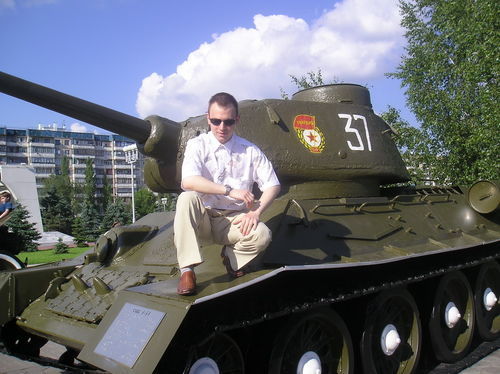 Александр Савельев