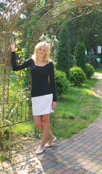 Елена Апросина