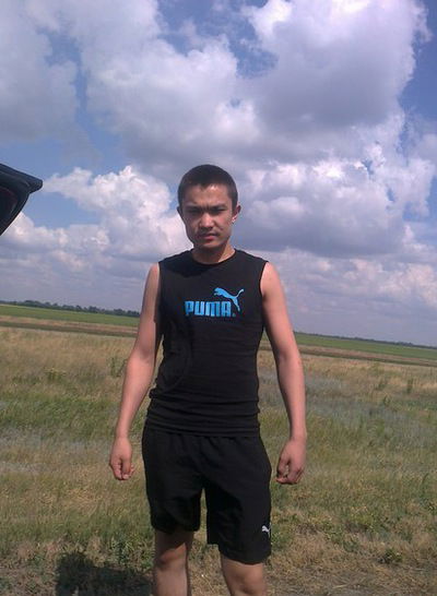 Низари Маматов