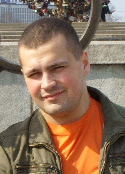 Максим Мешков