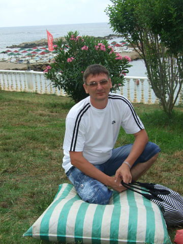 Андрей Уваров