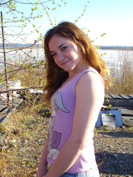 Анна Леонтьева