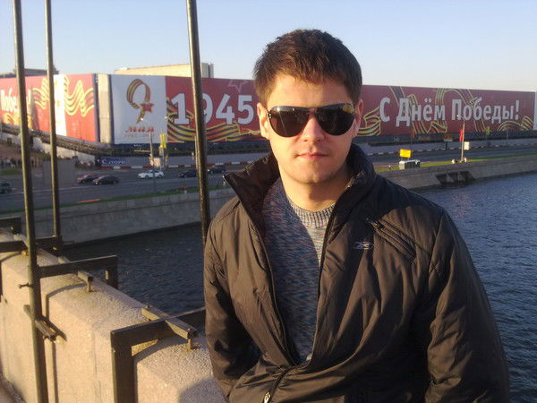 Александр Елисеев