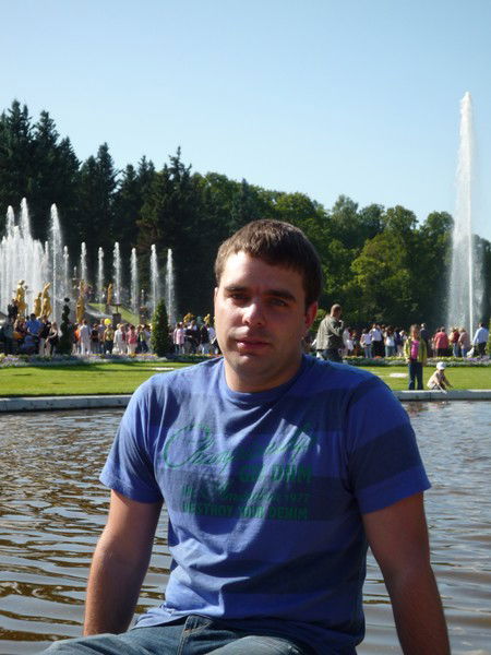 Роман Константинов