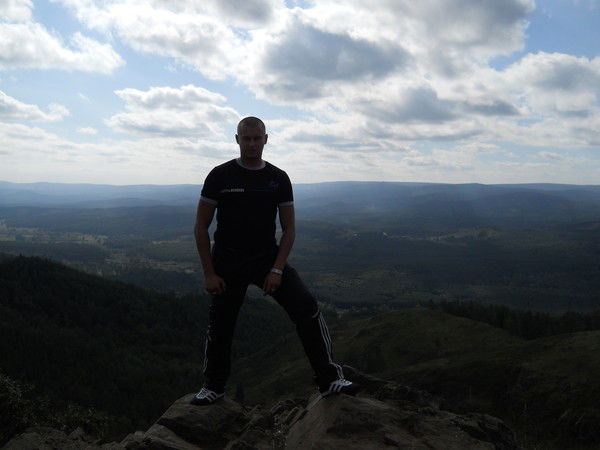 Константин Гробов