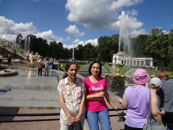 Махмуда Назарова