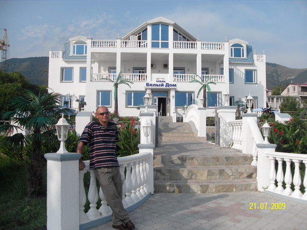 Василь Николин