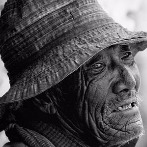 Александр Петров