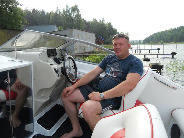 Зиновьев Роман