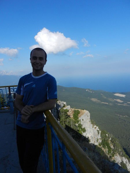 Олег Майбах