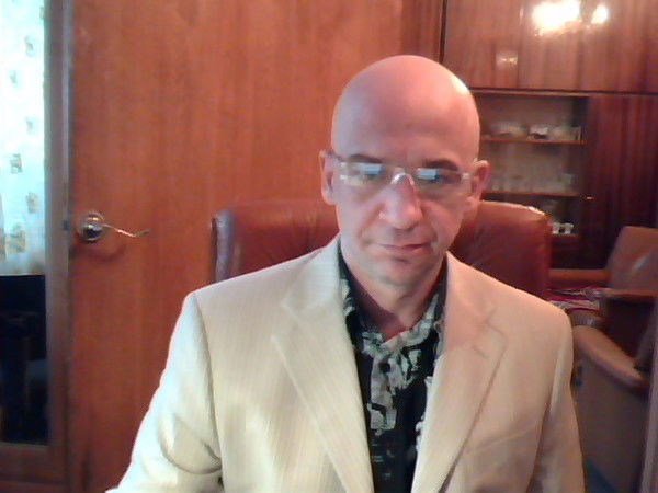 Олег Бондарчук