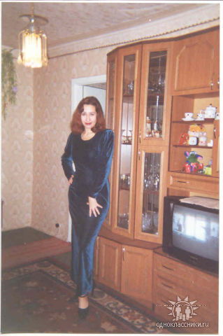 Лена Непесова