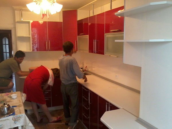 Юрий Романов