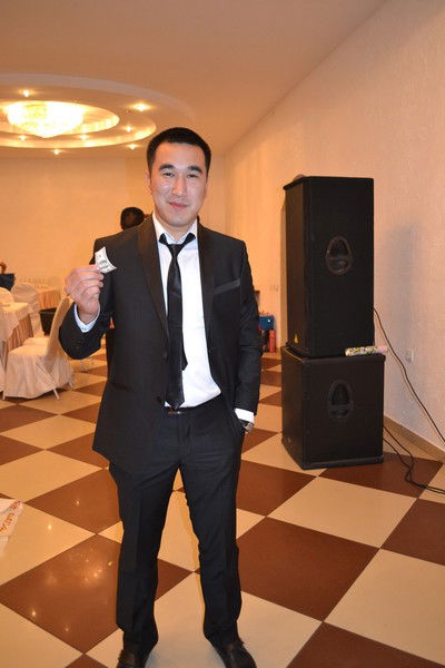 Ержан Муратович .