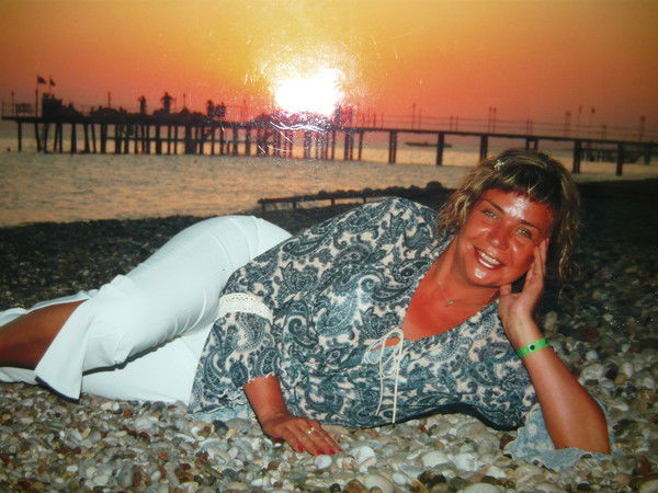 Эля Миронова