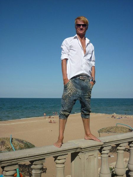 Артем Новиков