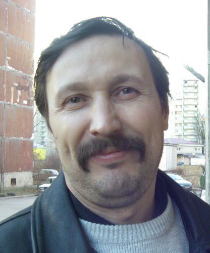 Василий Степанов