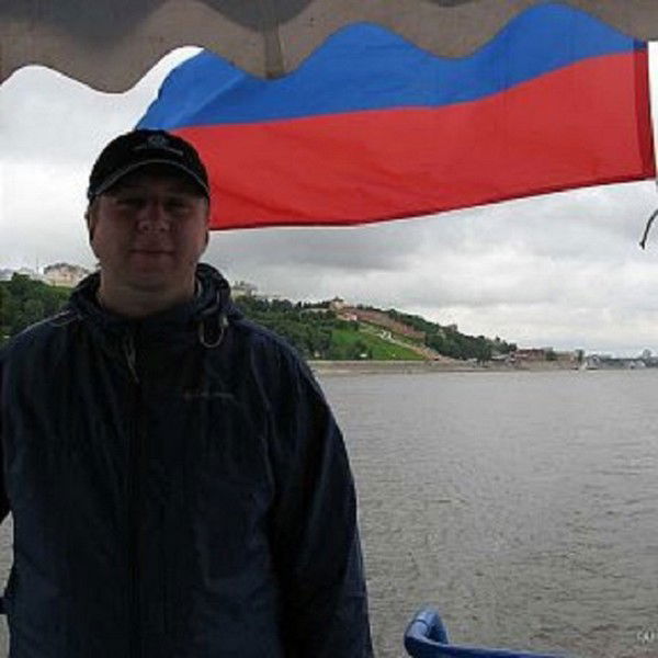 Сергей Комшилов