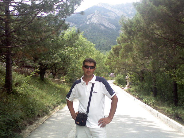 Александр Дьяченко