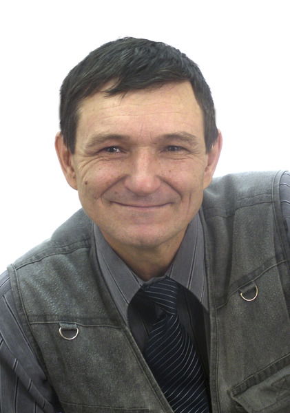 Александр Акимов