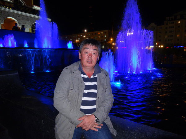 Юрий Семенов